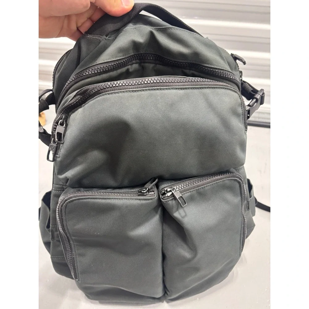 Lululemon Cruiser Backpack Dark Green Grey Multi Pocket Tech Laptop Bag